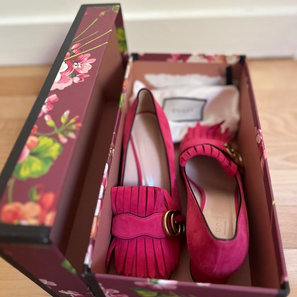 Gucci Marmont Sandals 35EU - Picture 2 of 15